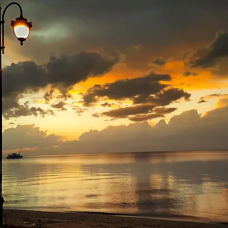 Nana * Peraia (Thessaloniki)
